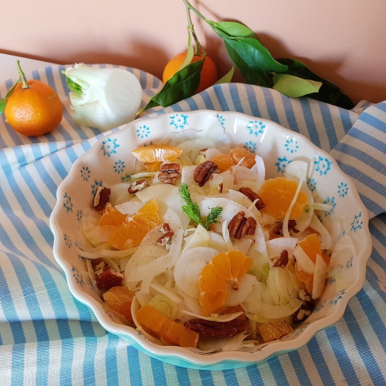questa immagine rappresenta insalata invernale di finocchi ricetta di pasticciandoconlafranca