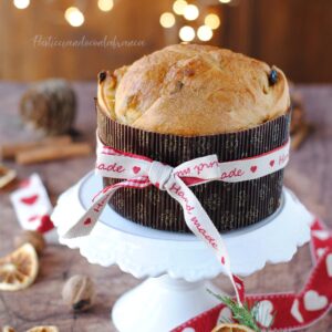 questa immagine rappresenta panettone vegan veggyttone ricetta di pasticciandoconlafranca