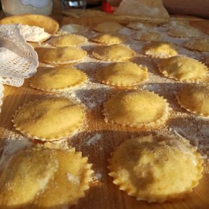 questa foto rappresenta i ravioli gluten free ricotta e spinaci ricetta di pasticciandoconlafranca