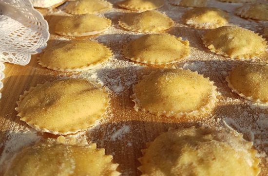 questa foto rappresenta i ravioli gluten free ricotta e spinaci ricetta di pasticciandoconlafranca