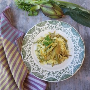 questa immagine rappresenta il risotto ai carciofi ricetta di pasticciandoconlafranca