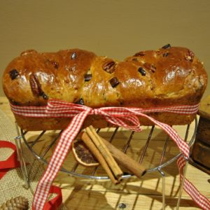 questa immagine rappresenta la babka treccia russa ricetta di pasticciandoconlafranca