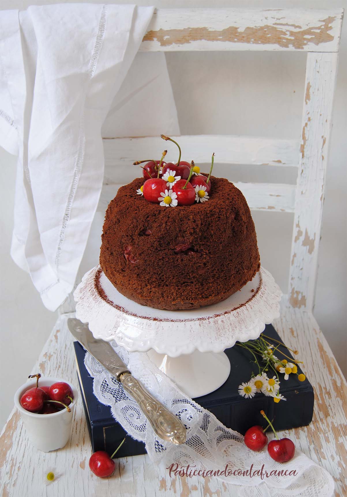 Bundt cake cioccolato e ciliegie ricette di pasticciandoconlafranca