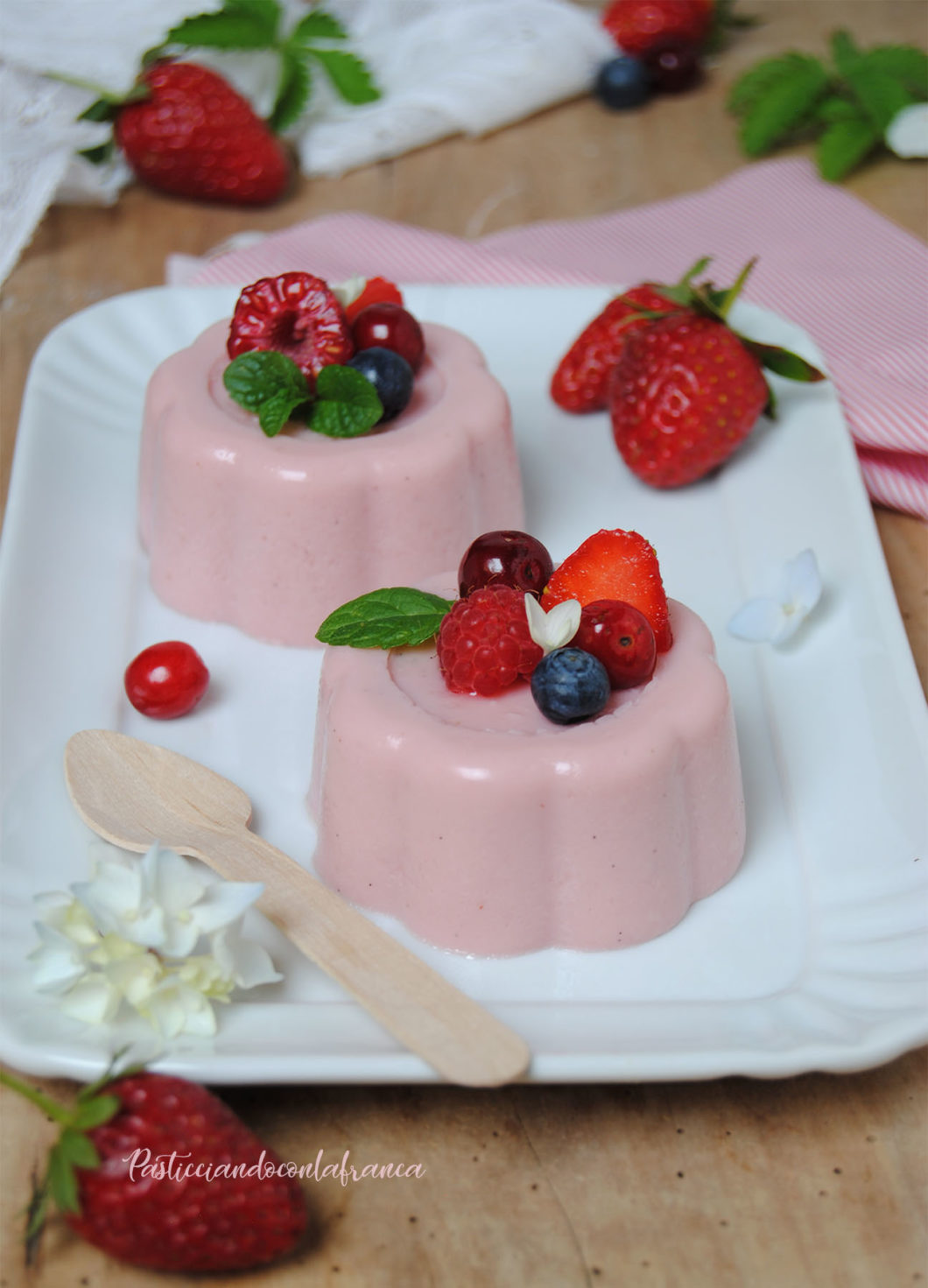 budino di mandorla alla fragola ricetta di pasticciandoconlafranca