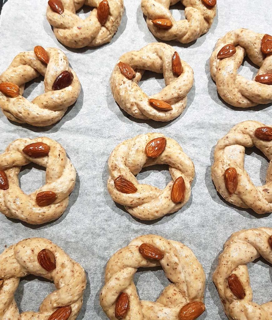 questa immagine rappresenta taralli napoletani all'olio di oliva ricetta di pasticciandoconlafranca