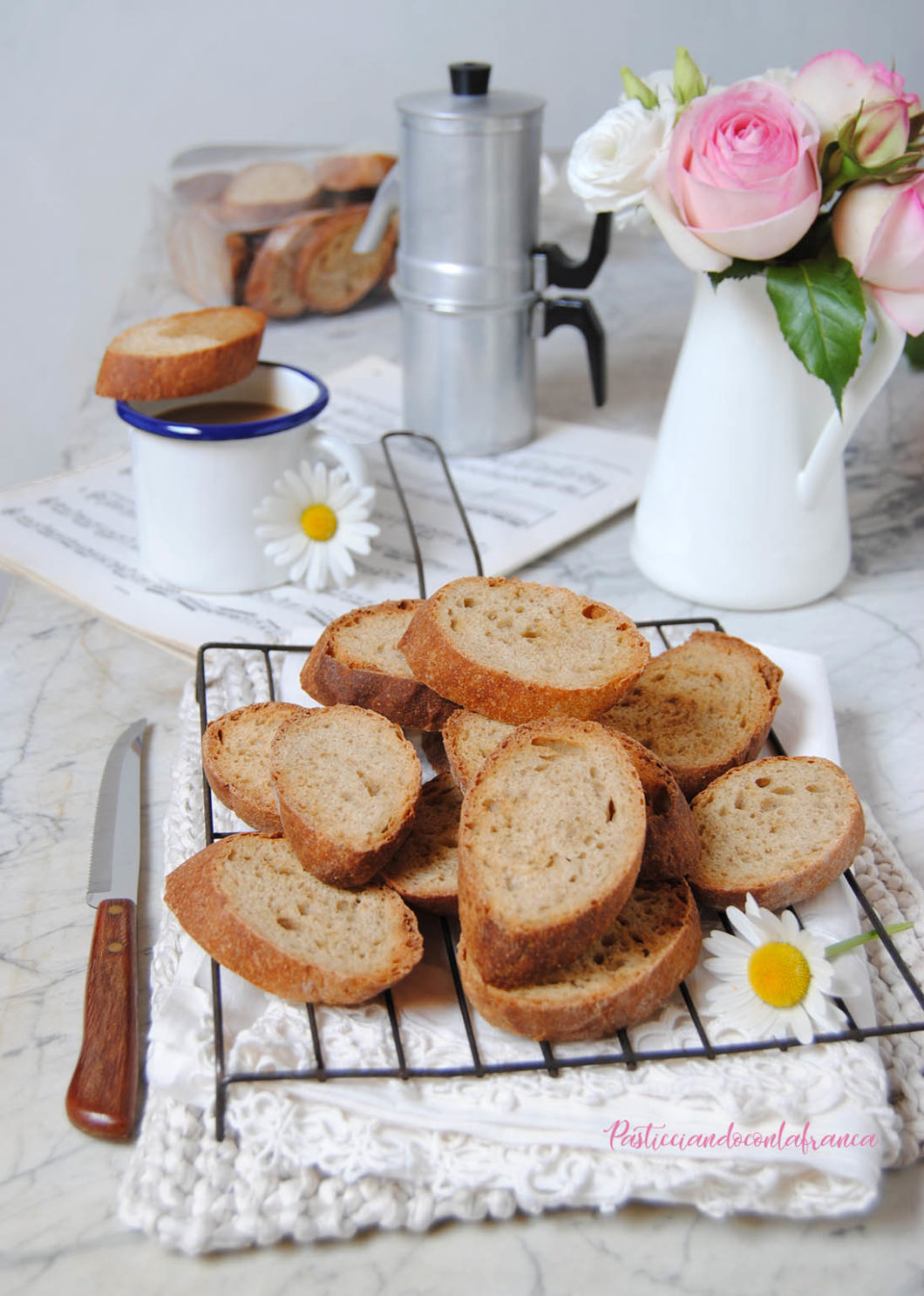 questa immagine rappresenta biscotti lagaccio ricetta originale pasticciandoconlafranca