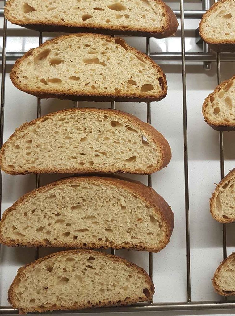 questa immagine rappresenta biscotti lagaccio ricetta originale pasticciandoconlafranca