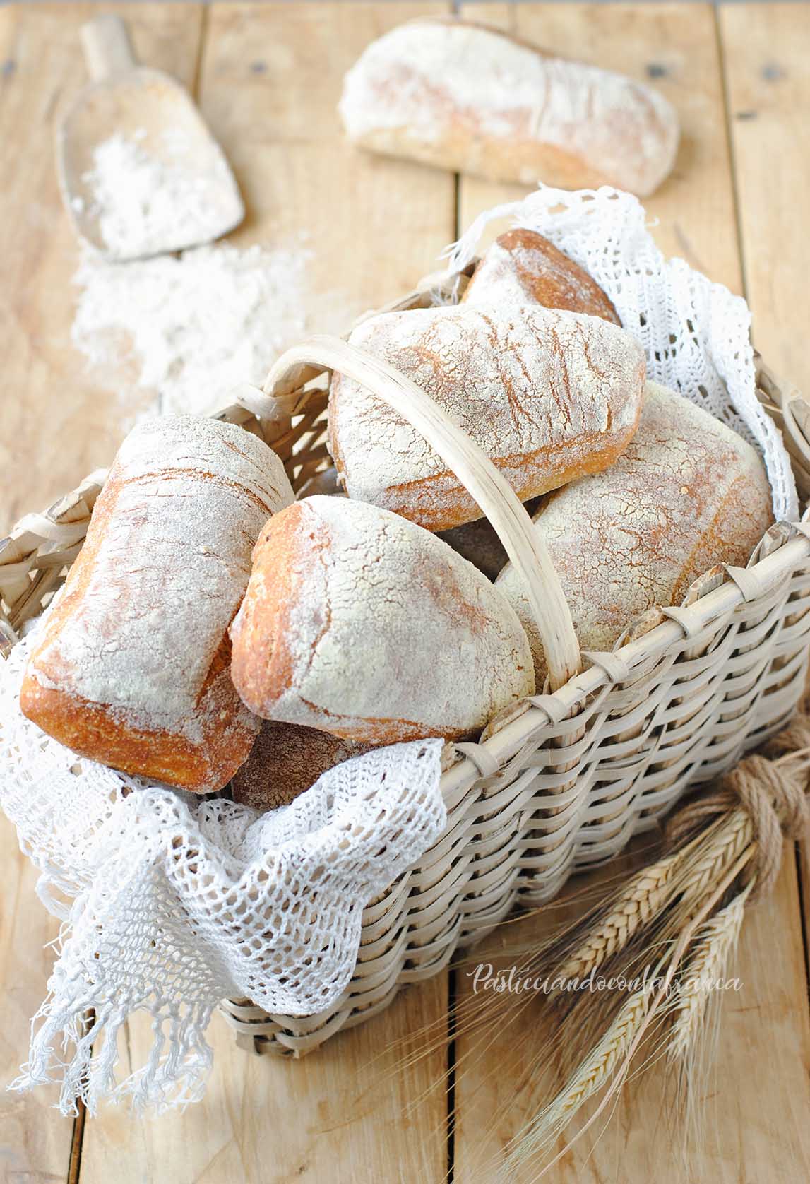 questa immagine rappresenta ciabatte ai cereali facili facili ricetta di pasticciandooconlafranca