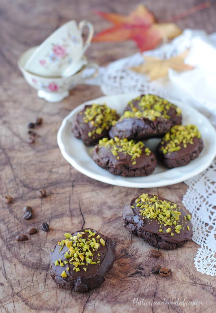 questa immagine rappresenta rame di napoli vegane ricetta di pasticciandoconlafranca