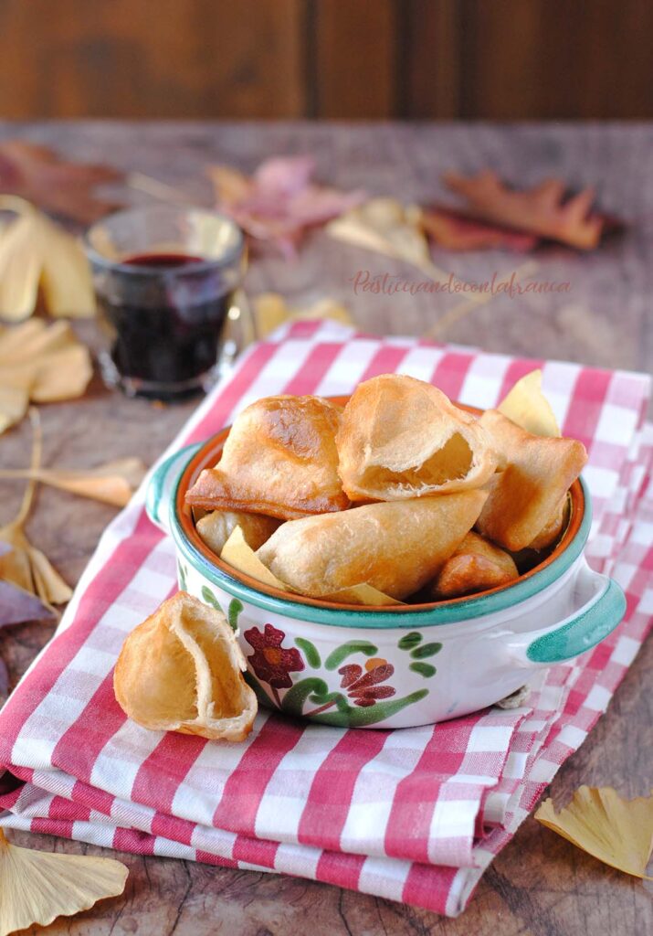 questa immagine rappresenta i Gnocco Fritto vegano ricetta di pasticciandoconlafranca