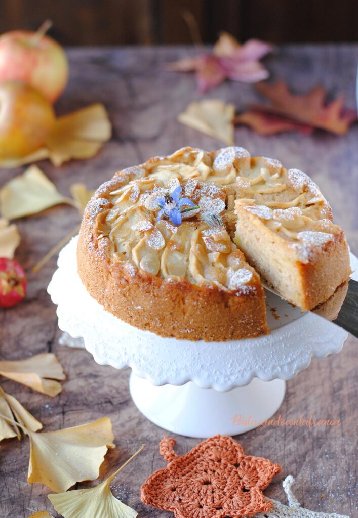 questa immagine rappresenta torta di mele vegana ricetta di pasticciandoconlafranca