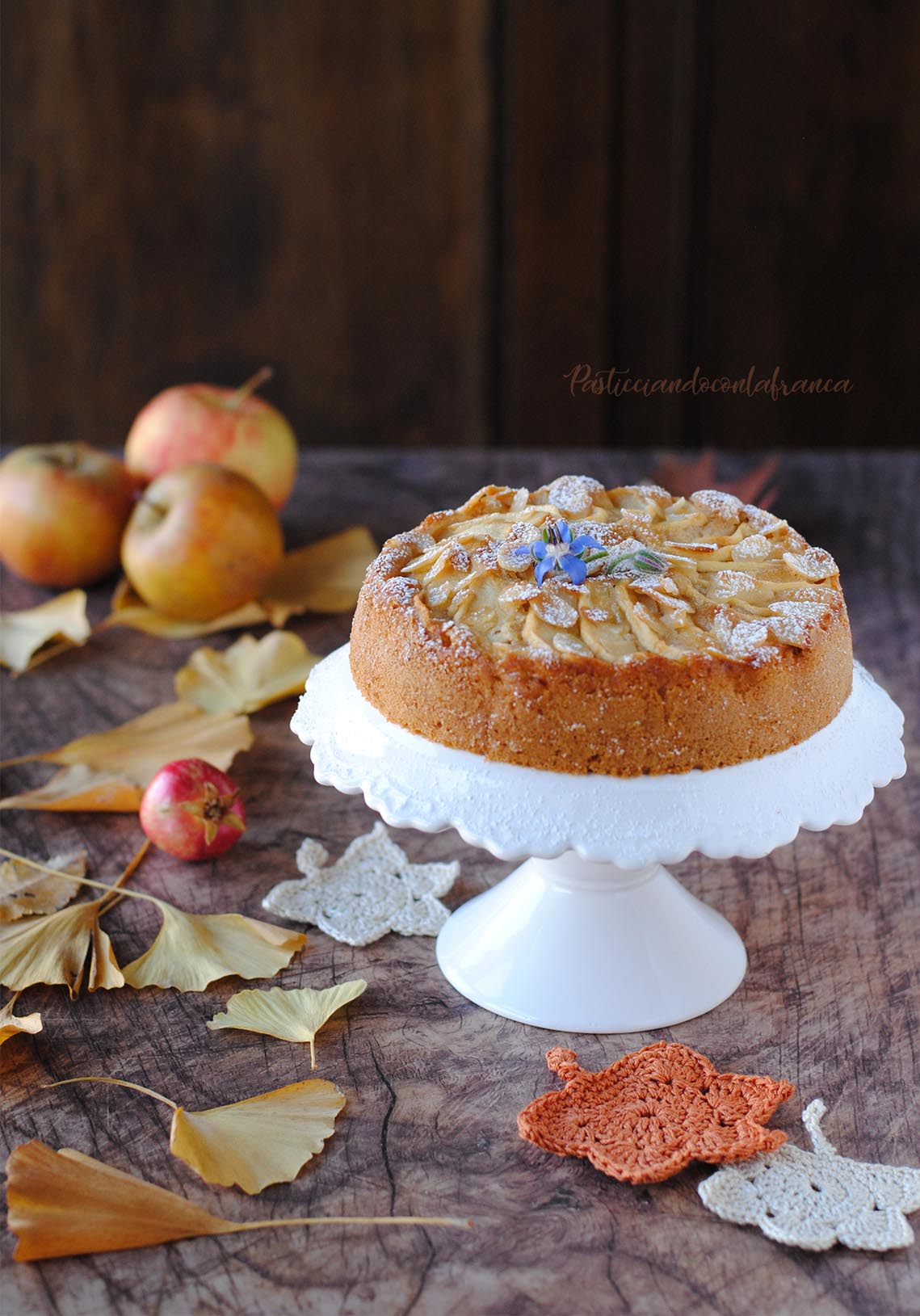 questa immagine rappresenta torta di mele vegana ricetta di pasticciandoconlafranca