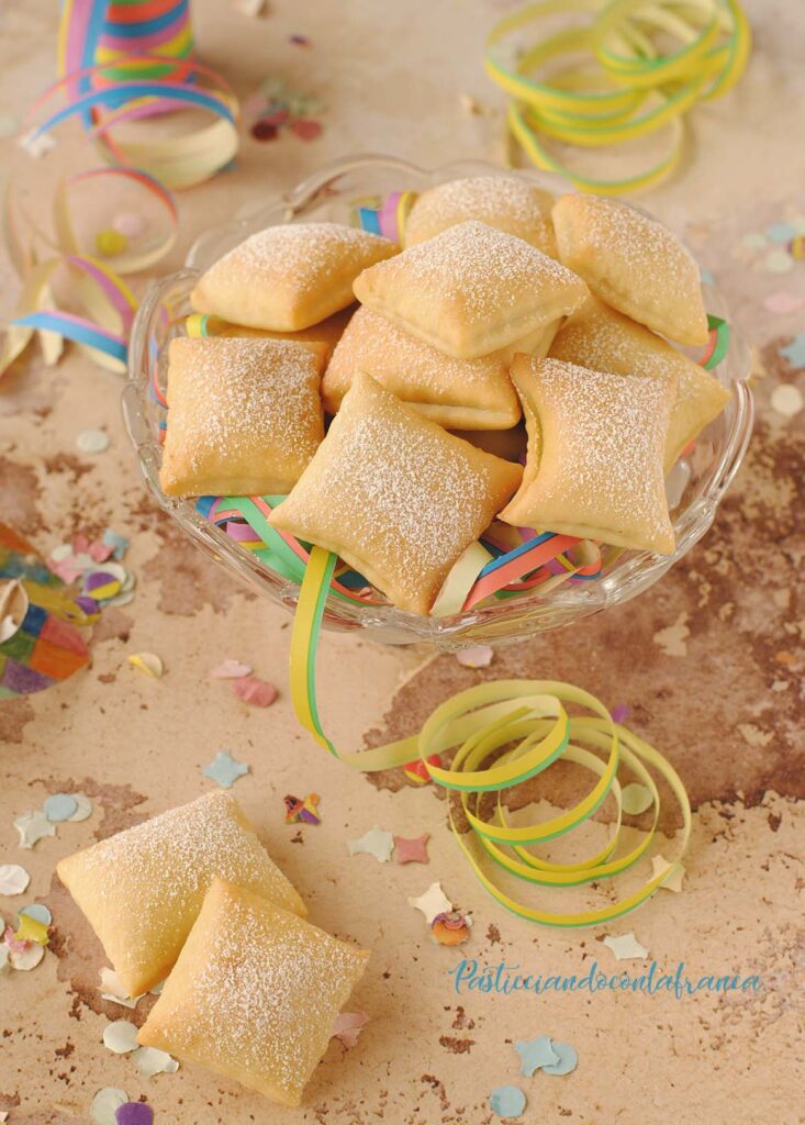 questa immagine rappresenta i ravioli dolci al forno ricetta di pasticciandoconlafranca