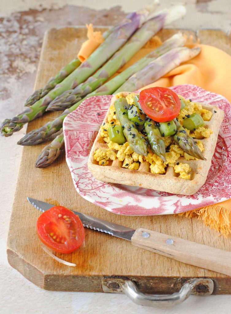 questa immagine rappresenta tofu strapazzato gustoso ricetta di pasticciandoconlafranca